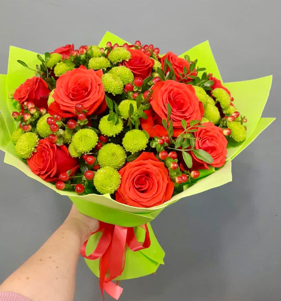 Букет цветов из: Хризантемы и Розы в Верхнем Ландехе