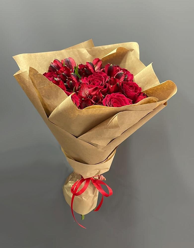 Букет цветов из: Альстромерии и Розы в Верхнем Ландехе