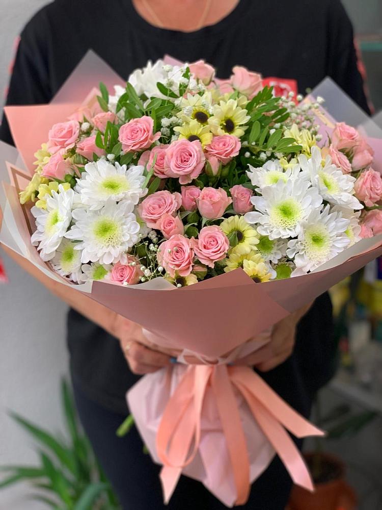 Букет цветов из: Розы и Хризантемы в Верхнем Ландехе