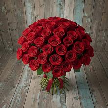 Букет 55 Красных роз Фридом #REPLACE_PRED# Верхнем Ландехе