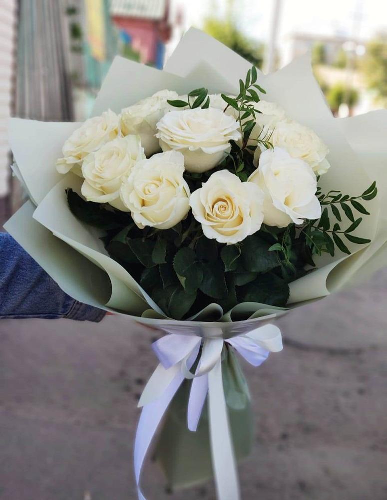 Букет Белые розы Проуд в Верхнем Ландехе