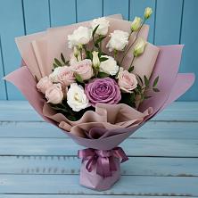 Букет цветов из:  Розы и Лизиантусы в Верхнем Ландехе