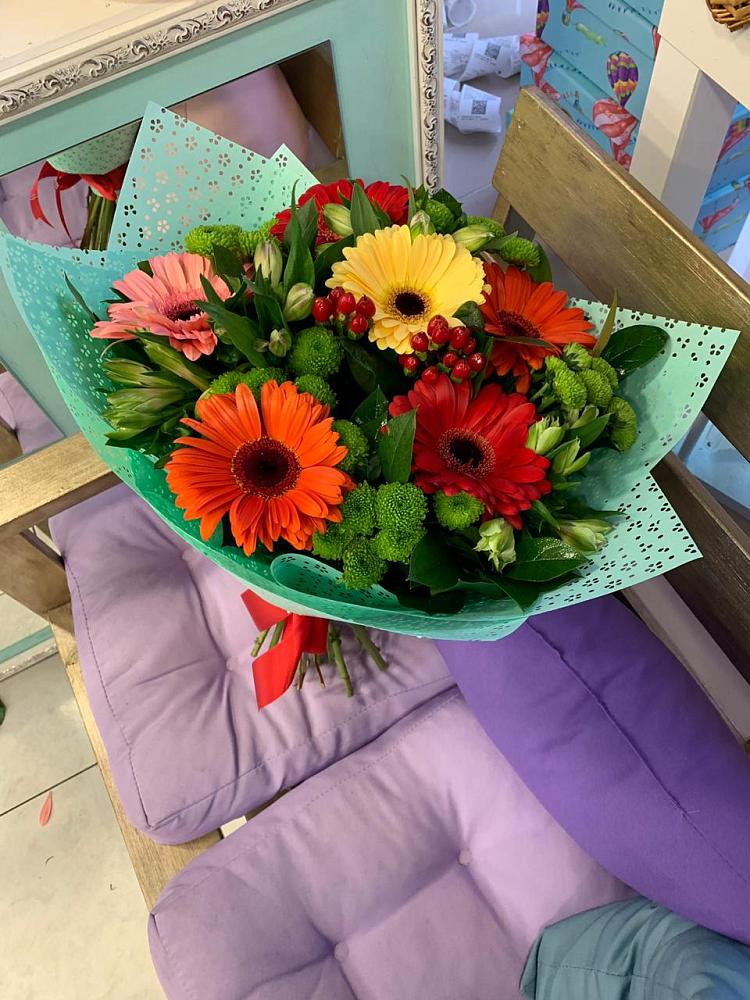 Букет цветов из: Герберы, Хризантемы и Альстромерии в Верхнем Ландехе