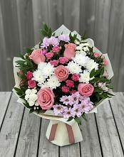 Букет цветов из:  Альстромерии, Гвоздики, Розы и Хризантемы в Верхнем Ландехе