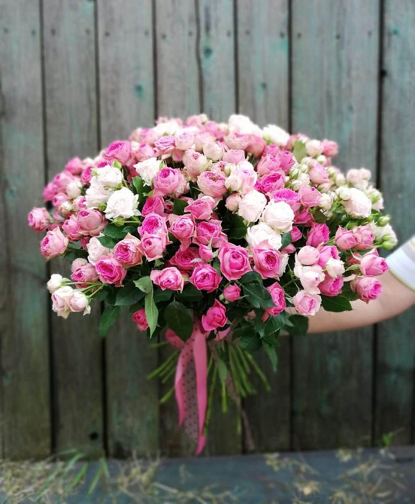 Букет Розовые кустовые розы Натали и Лав Лидия в Верхнем Ландехе