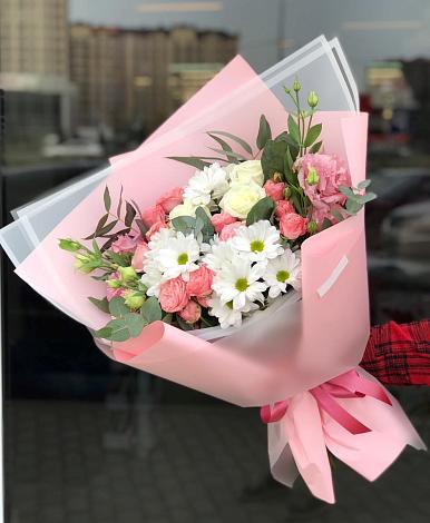 Букет цветов из: Розы, Лизиантусы и Хризантемы в Верхнем Ландехе