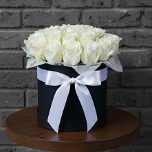 Композиция воздушная нежность в Верхнем Ландехе Цветочная композиция из Розы в шляпной коробке в Верхнем Ландехе