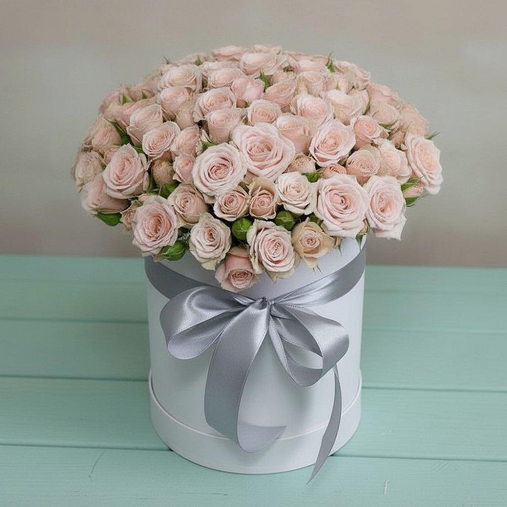 Цветочная композиция из Розы в шляпной коробке в Верхнем Ландехе